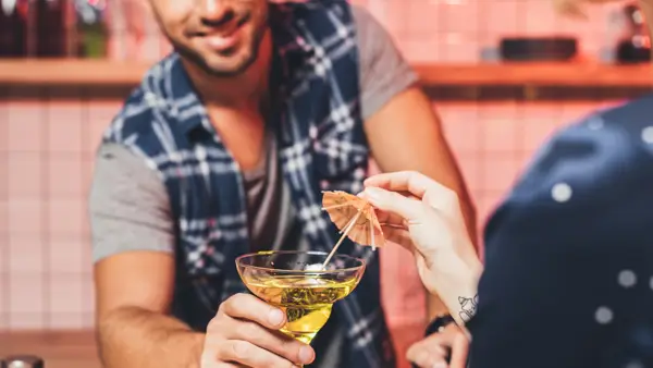 Bar im Ausland – Reisen